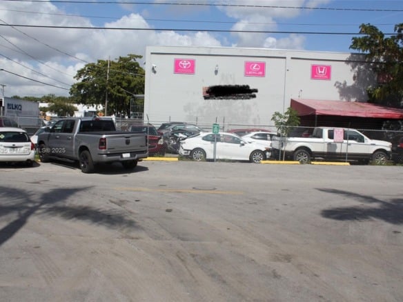 Listing #A11743435