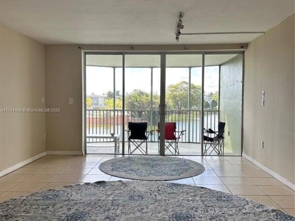 1750 NE 191st St # 4, Miami FL 33179 — #A11744168