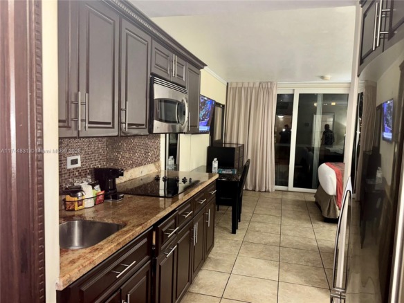 19201 Collins Ave # 435, Sunny Isles Beach FL 33160 — #A11744831