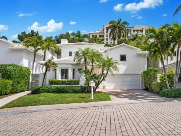 6 Coconut Ln, Key Biscayne FL 33149 — #A11748039