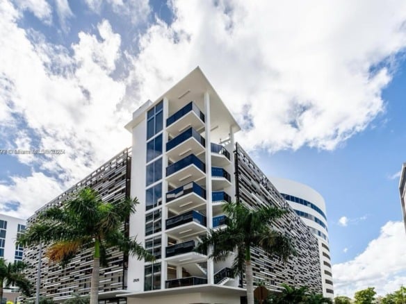2920 NE 207th St # 801, Aventura FL 33180 — #A11749799