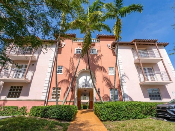29 Santillane Ave # 7, Coral Gables FL 33134 — #A11750676