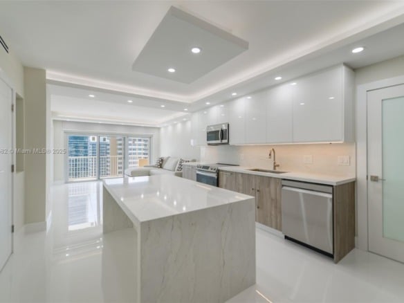 1950 S Ocean Dr # 20L, Hallandale Beach FL 33009 — #A11753582