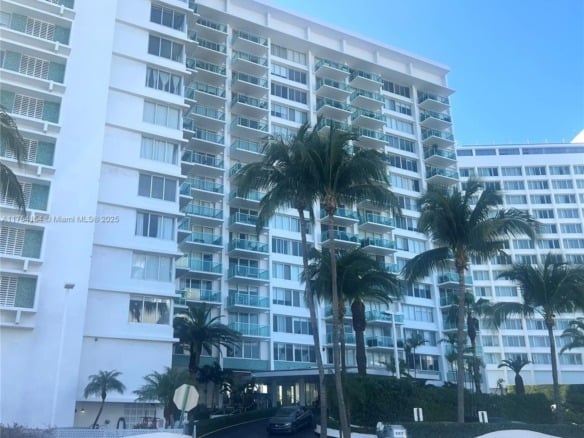 1000 West Ave # 908, Miami Beach FL 33139 — #A11754154