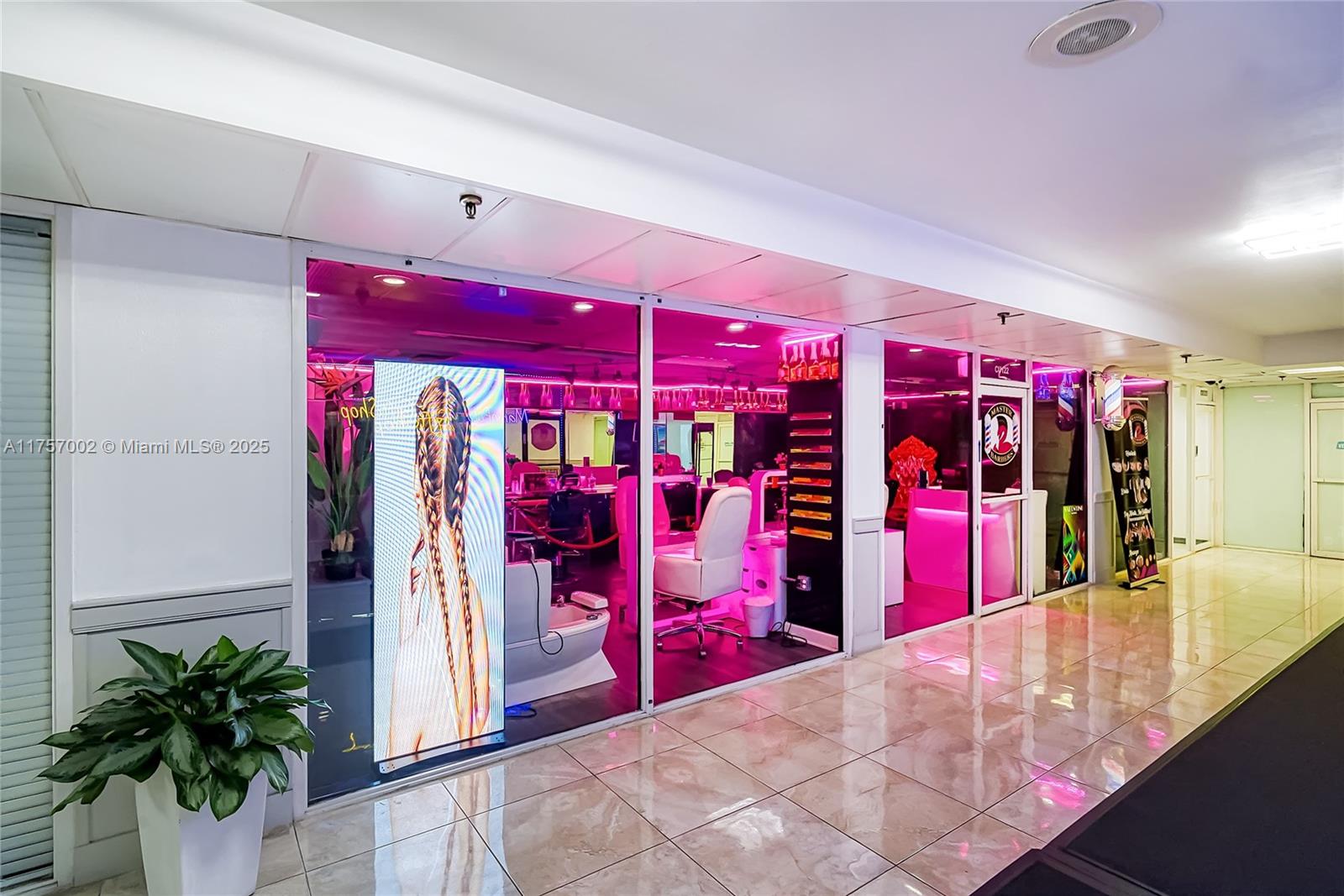 1ad5be0d-4593 19201 COLLINS AVE # 123, Sunny Isles Beach FL 33160 — #A11757002