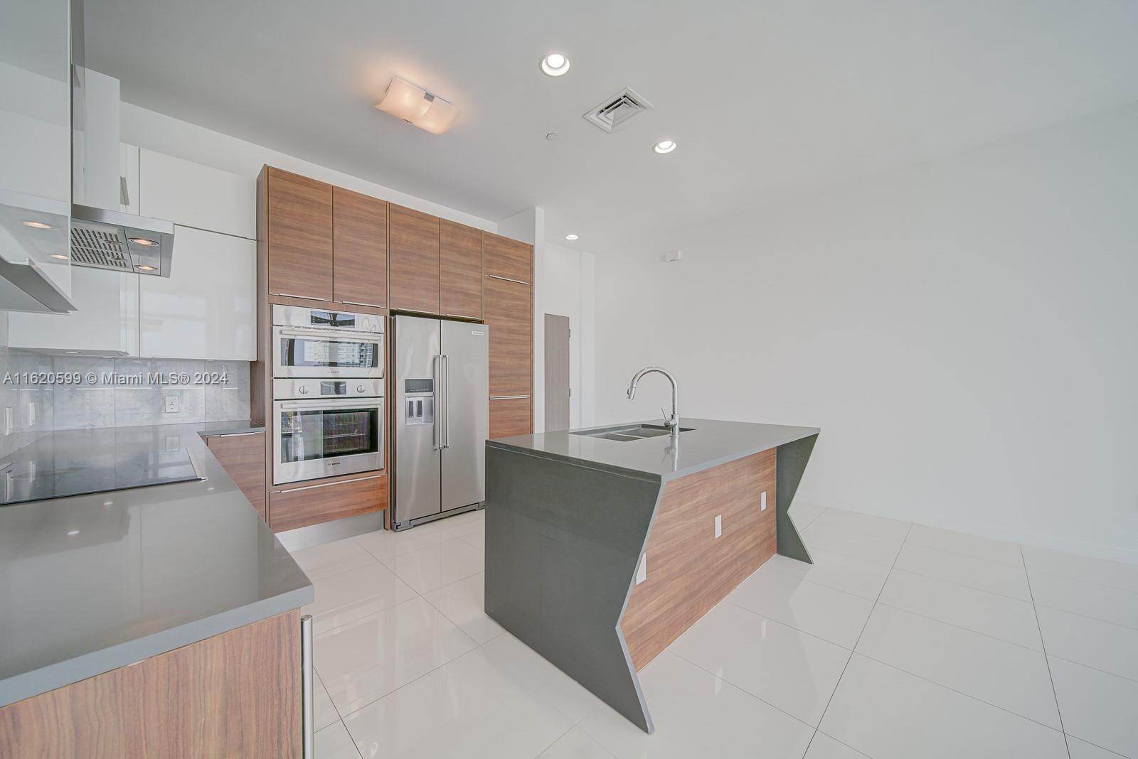 601 NE 27th St, Miami FL 33137 — #A11620599