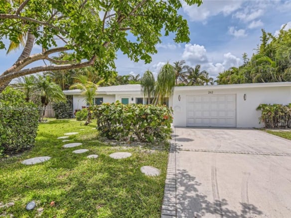262 Bombay Ave, Lauderdale By The Sea FL 33308 — #A11760754