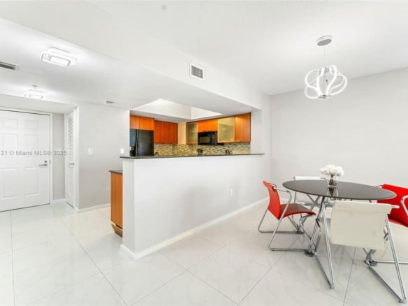 16699 Collins Ave # 2810, Sunny Isles Beach FL 33160 — #A11761121