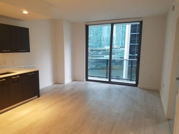 55 SW 9th St # 1107, Miami FL 33130 — #A11761812