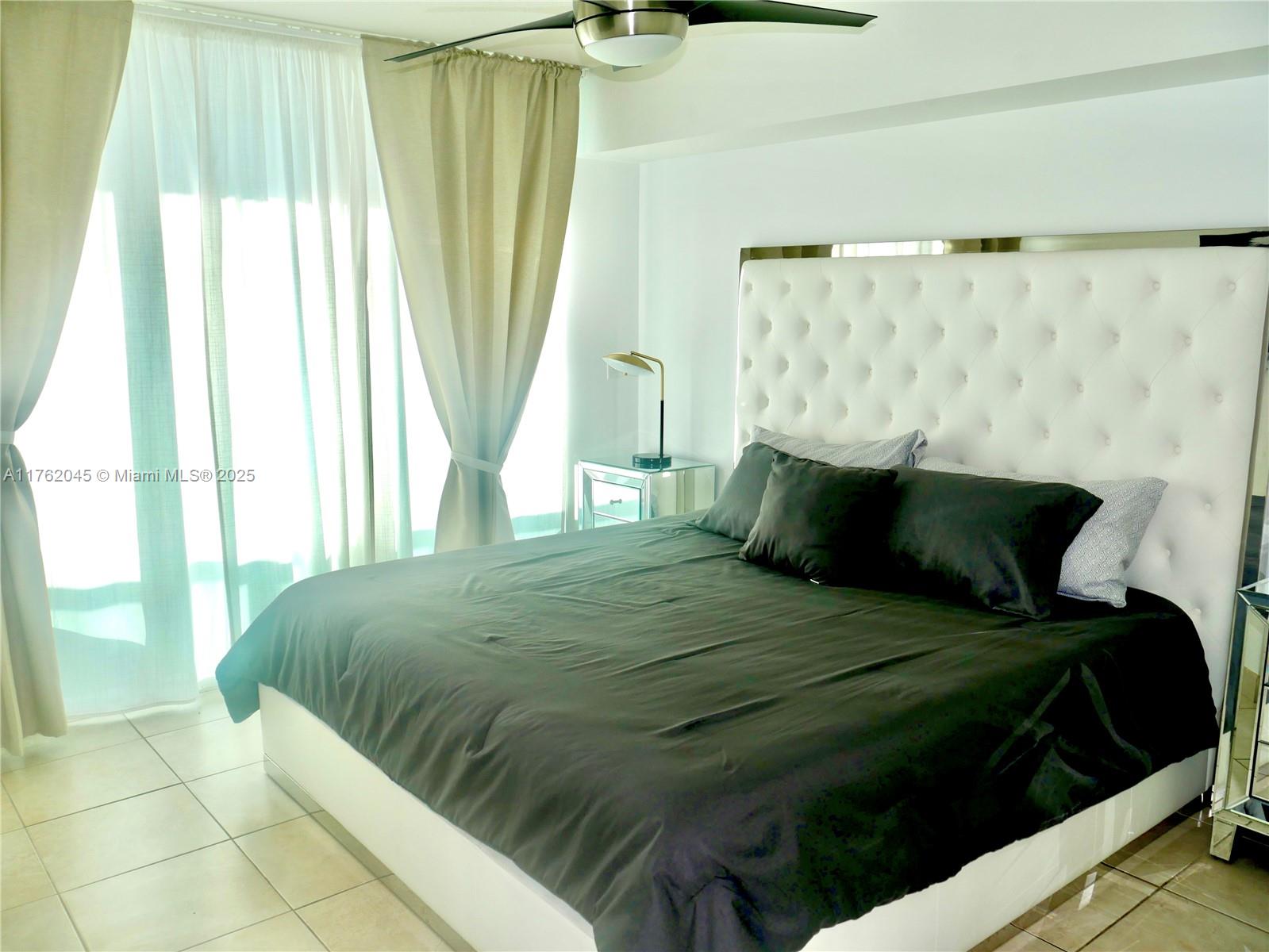 1ad5be0d-4672 31 SE 5th St # 2611, Miami FL 33131 — #A11762045