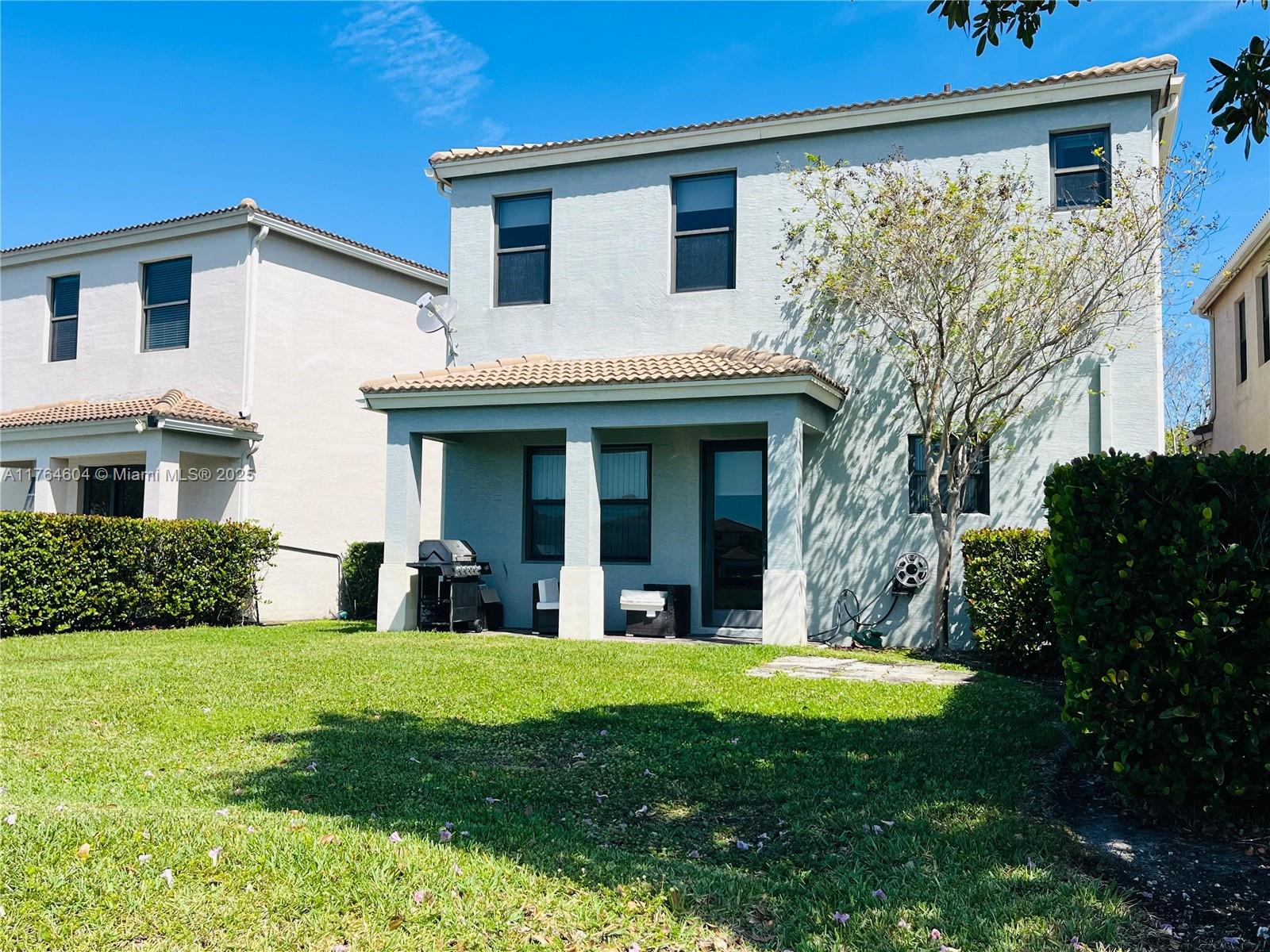 616 NE 193rd St, Miami FL 33179 — #A11764604