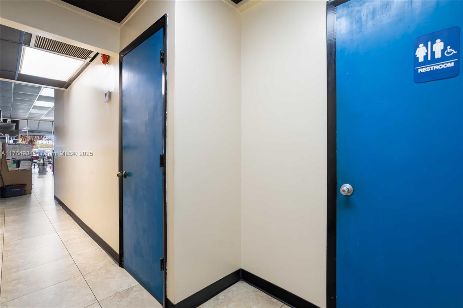 1ad5be0d-4719 Listing #A11764934