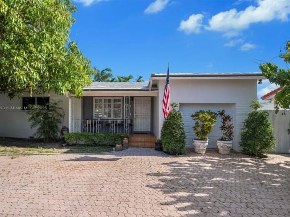 5810 SW 22nd St, Miami FL 33155 — #A11764933