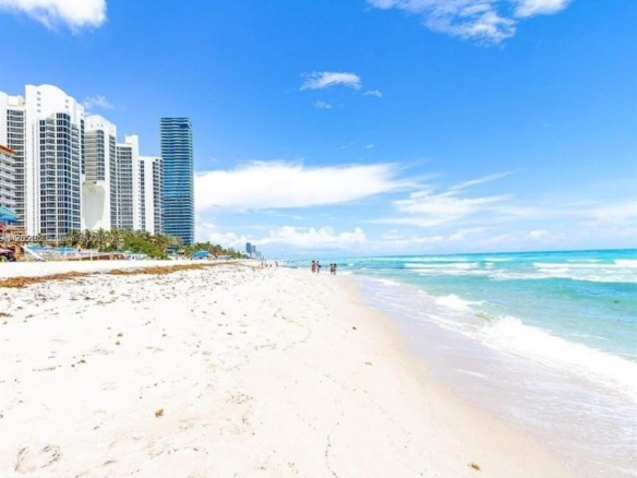 19201 Collins Ave # 1022, Sunny Isles Beach FL 33160 — #A11765182