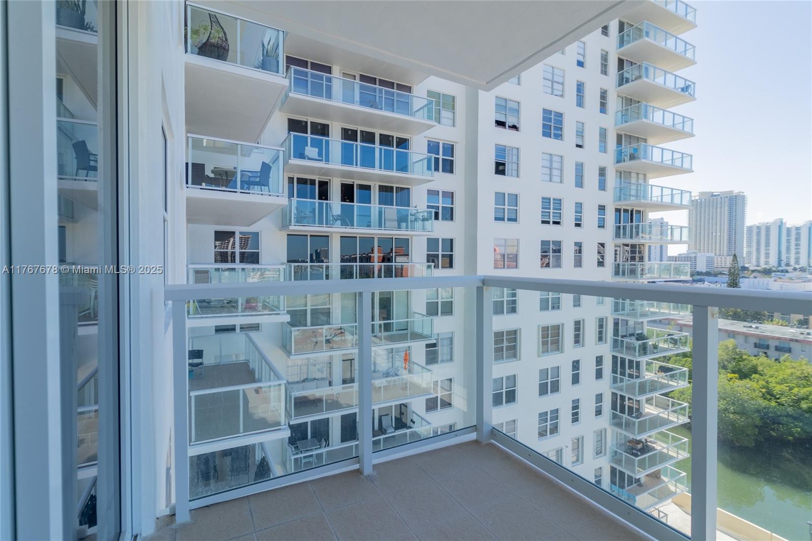 1ad5be0d-4765 230 174th St # 1015, Sunny Isles Beach FL 33160 — #A11767678