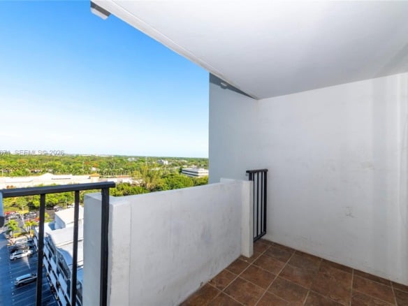 2750 NE 183rd St # 1207, Aventura FL 33160 — #A11768671