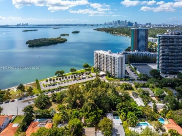 890 NE 70th St, Miami FL 33138 — #A11769602