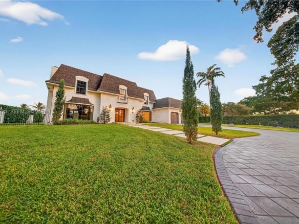 4312 NE 22nd Ave, Fort Lauderdale FL 33308 — #A11770723