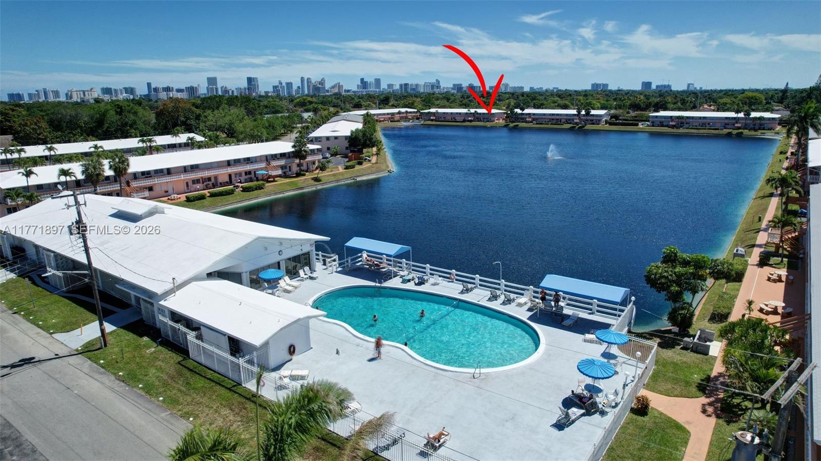1ad5be0d-4836 1012 SW 11th St # 20N, Hallandale Beach FL 33009 — #A11771897