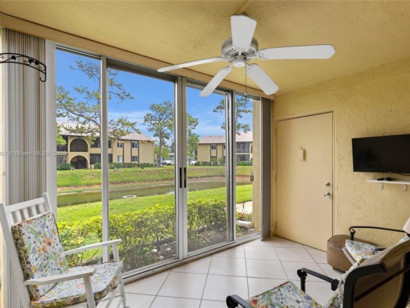 336 Pine Ridge Cir # 1, Green Acres FL 33463 — #A11771907