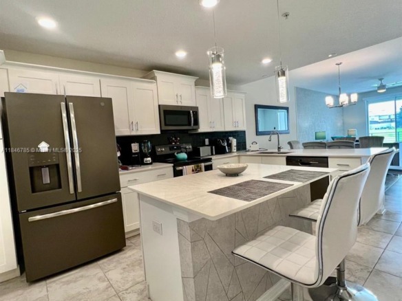 3111 Paradox circle # 104, Kissimmee FL 34746 — #A11846785