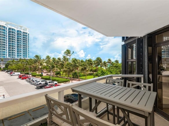 6423 Collins Ave # 309, Miami Beach FL 33141 — #A11772645