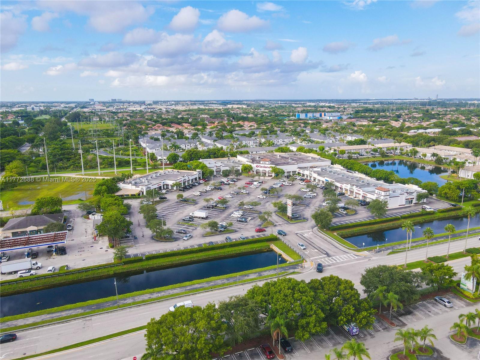 default 10750 NW 58th St, Doral FL 33178 — #A11772688