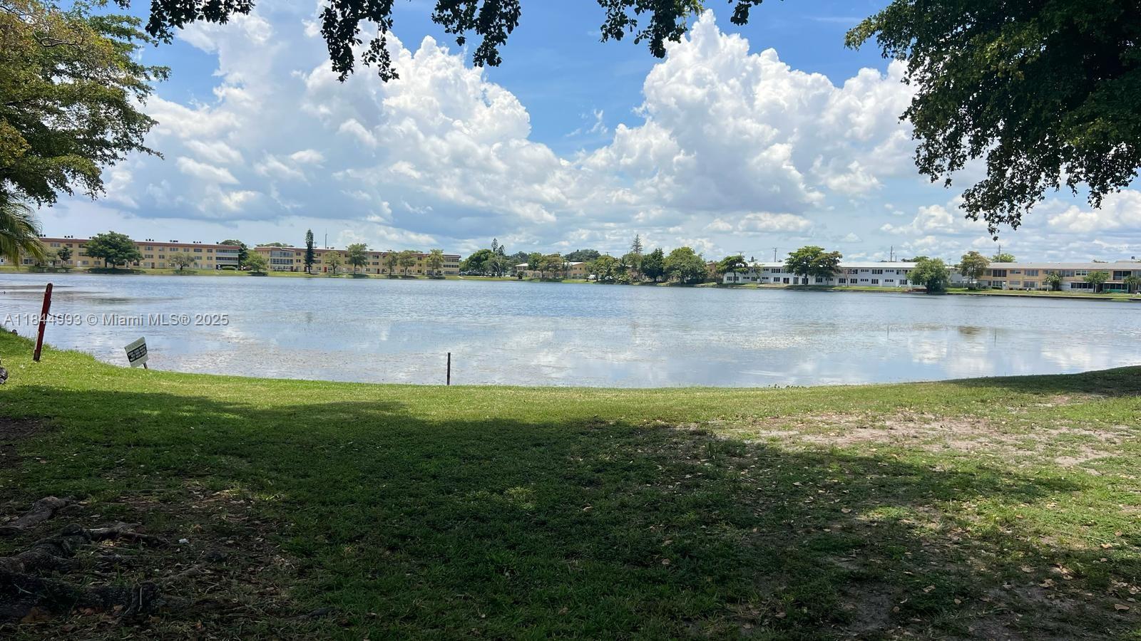 1ad5be0d-487 19080 NE 3rd Ct # 307, Miami FL 33179 — #A11844993