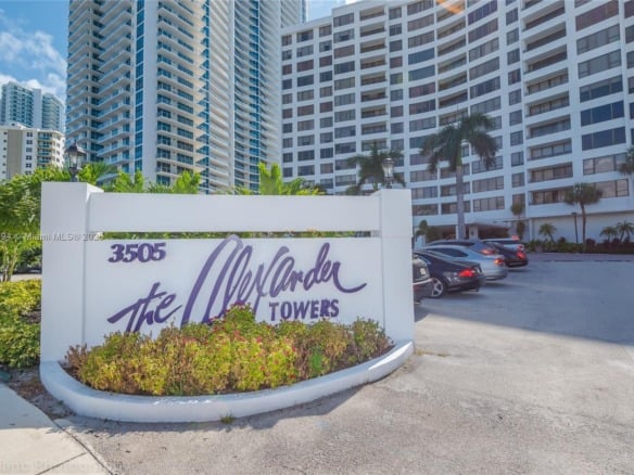 3505 S Ocean Dr # 504, Hollywood FL 33019 — #A11773694