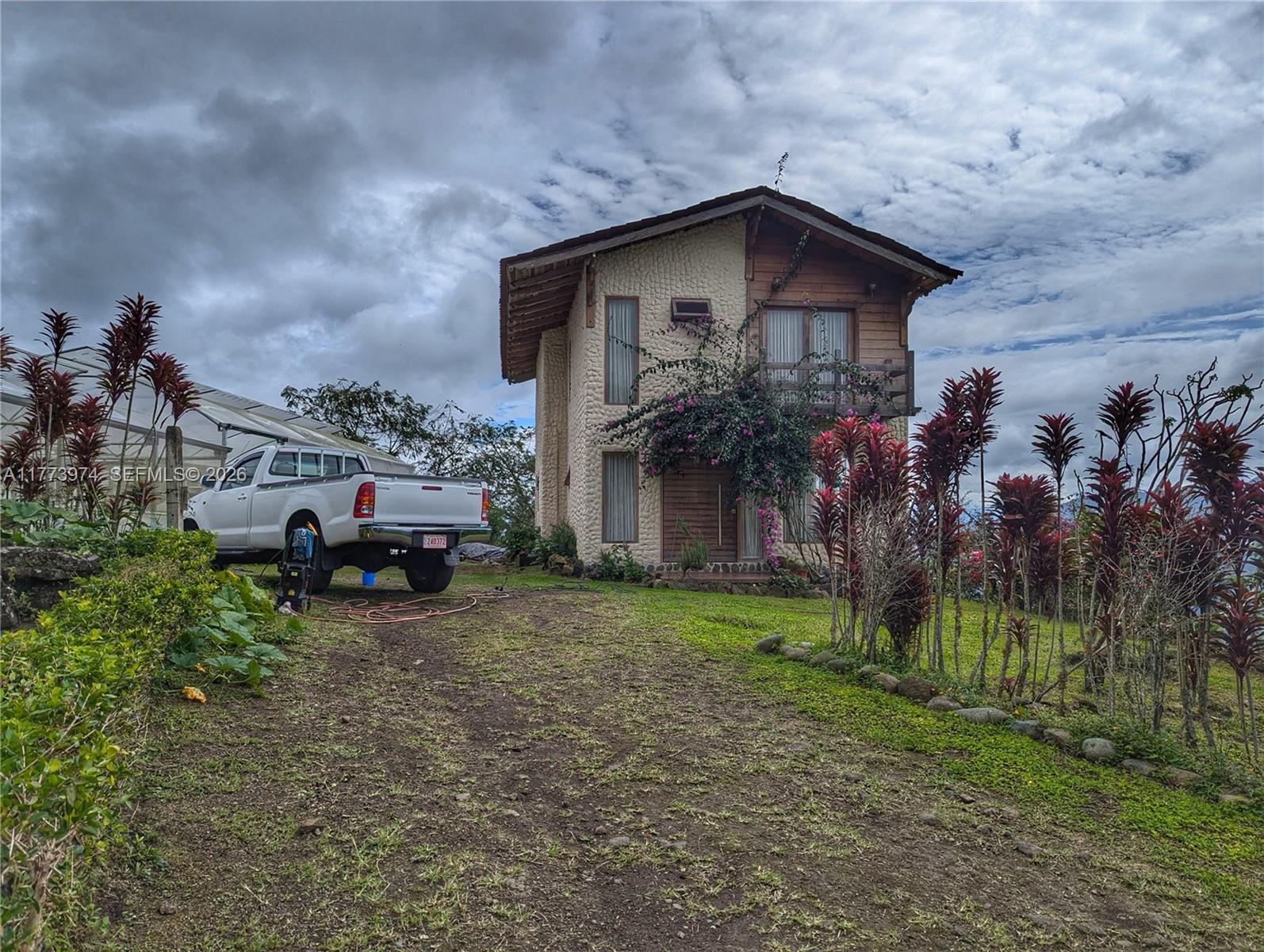 6 Cervantes Cartago Costa Rica, FL 248410 — #A11773974