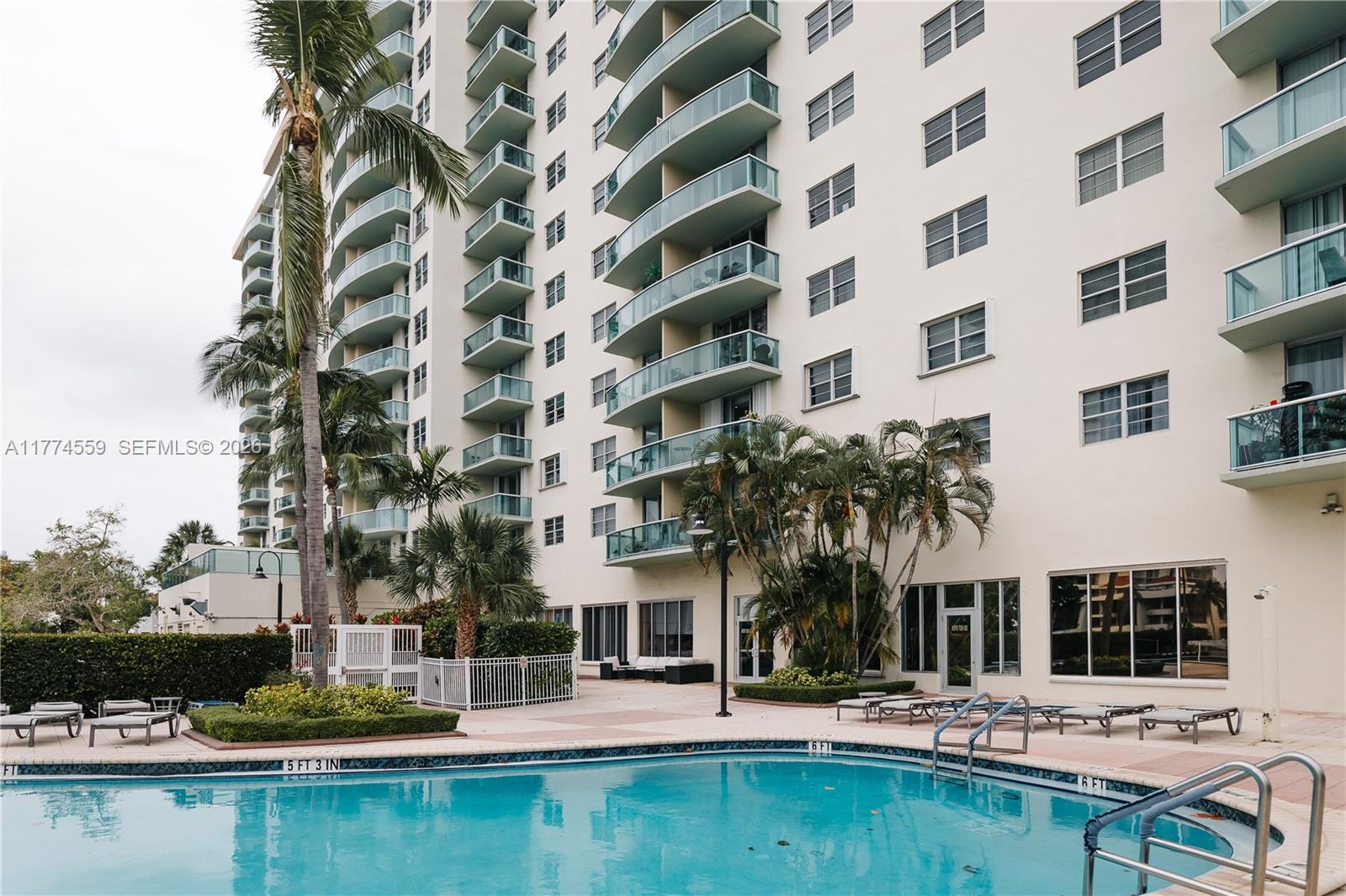 1ad5be0d-4886 19390 Collins Ave # 1614, Sunny Isles Beach FL 33160 — #A11774559