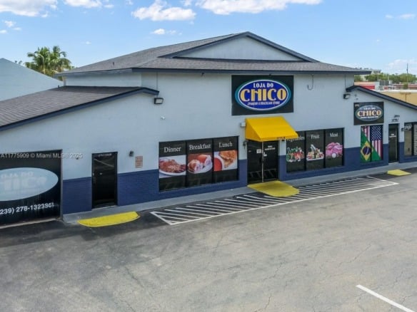 3775 Fowler ST, Fort Myers FL 33901 — #A11775909