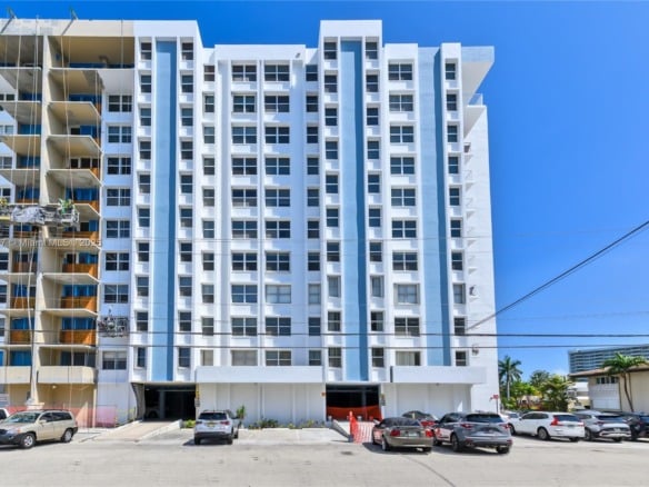 2881 NE 33rd Ct, Fort Lauderdale FL 33306 — #A11777417