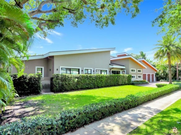 128 NE 94th St, Miami Shores FL 33138 — #A11778909