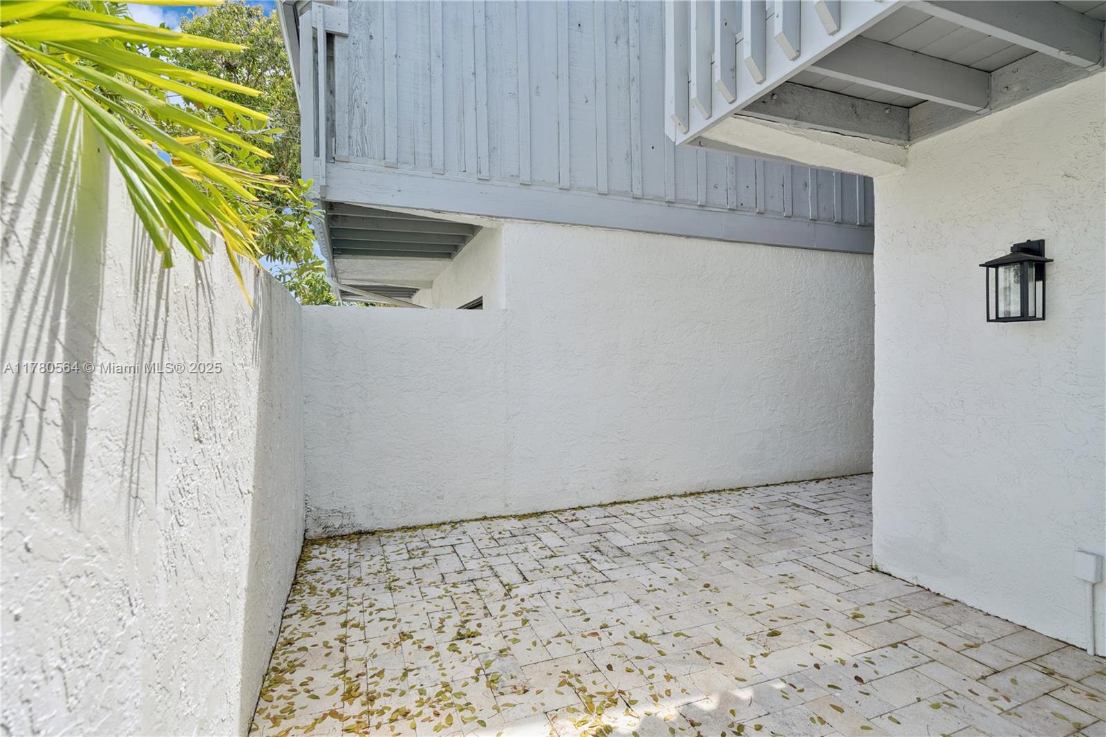 1ad5be0d-4978 2952 Florida Blvd, Delray Beach FL 33483 — #A11780564