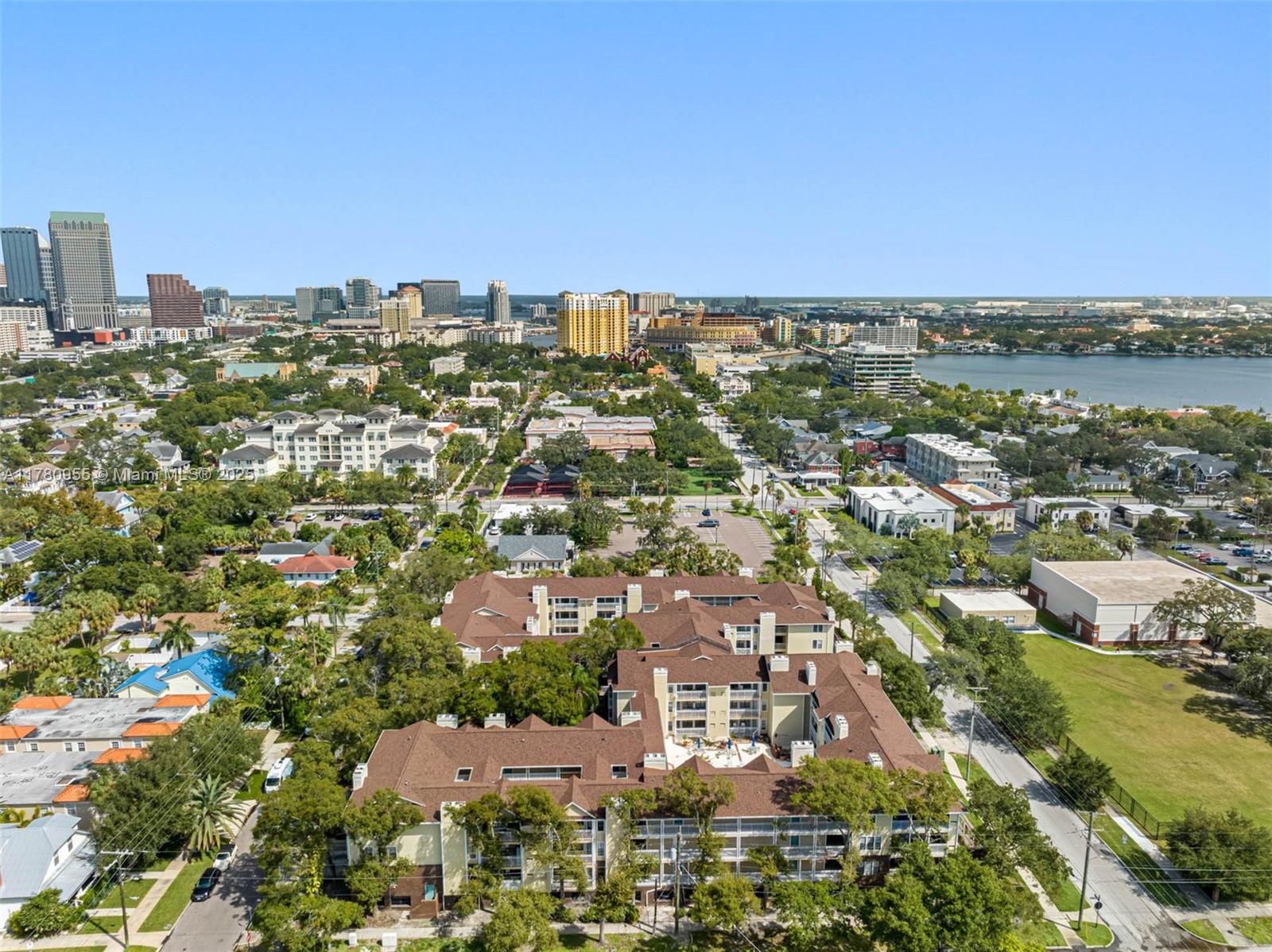 1ad5be0d-4990 1000 W Horatio Street # 114, Other City – In The State Of Florida FL 33606 — #A11780955