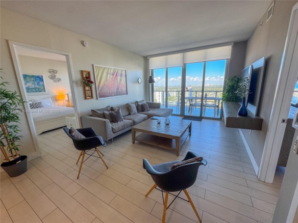 2600 E Hallandale Beach Blvd # T3208, Hallandale Beach FL 33009 — #A11781084