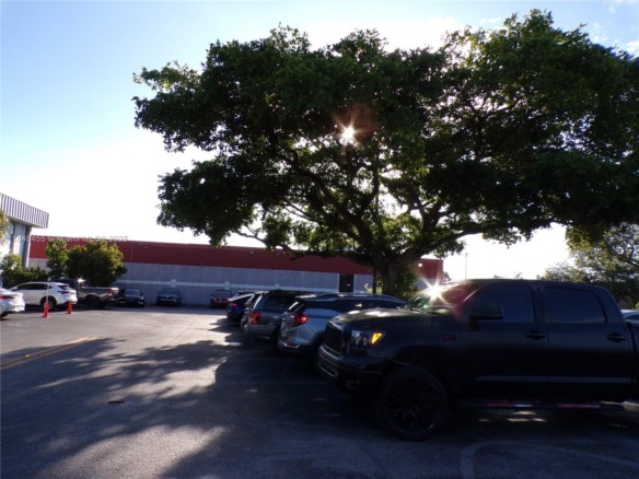 1900 N University Dr # 103, Pembroke Pines FL 33024 — #A11848455