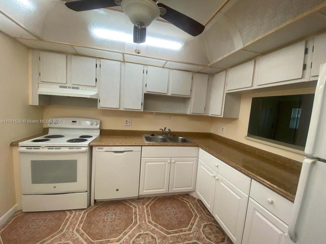 1ad5be0d-5001 6890 Royal Palm Blvd # 305H, Margate FL 33063 — #A11781539