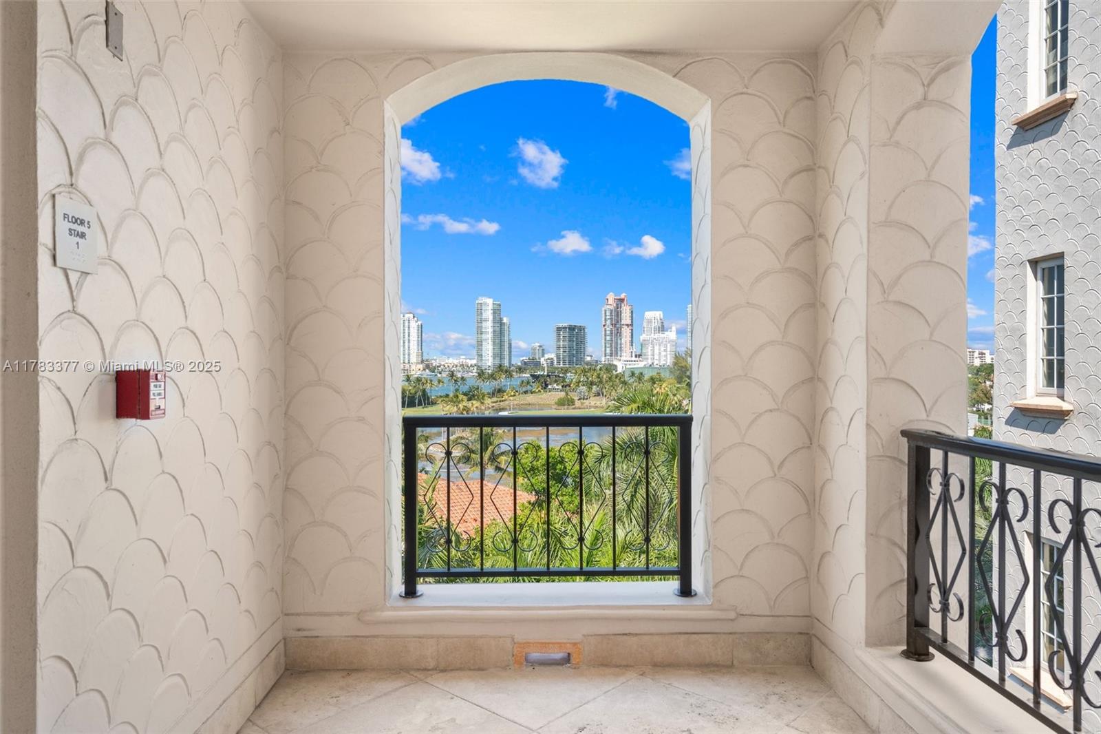 1ad5be0d-5028 Listing #A11783377