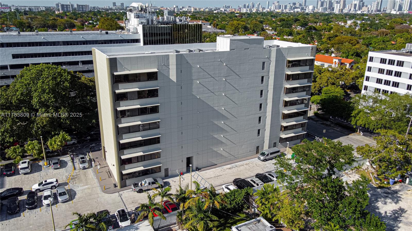 DCIM101MEDIADJI_0057.JPG 2100 SW 22nd St # 302, Miami FL 33145 — #A11783809