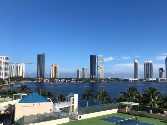 3370 Hidden Bay Dr # 712, Aventura FL 33180 — #A11784422