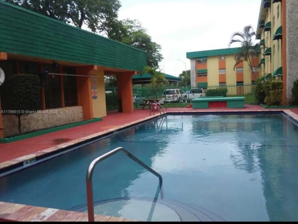 666 W 81st St # 127, Hialeah FL 33014 — #A11786615