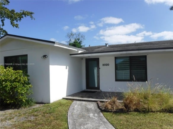2020 NE 203rd St, Miami FL 33179 — #A11788664