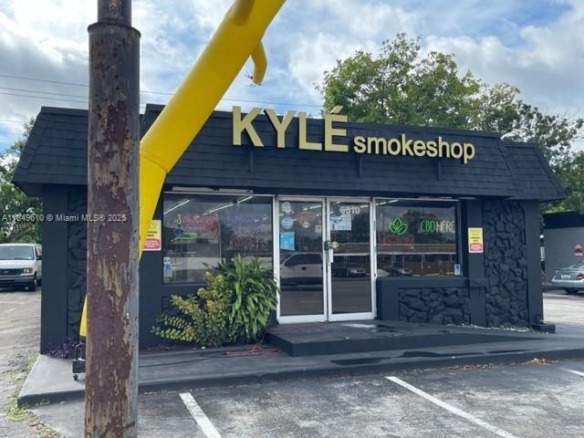 6310 Pembroke Rd, Miramar FL 33023 — #A11849610