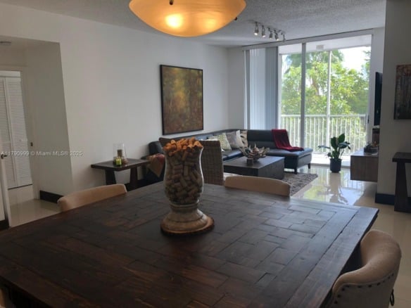 9725 NW 52nd St # 407, Doral FL 33178 — #A11790999