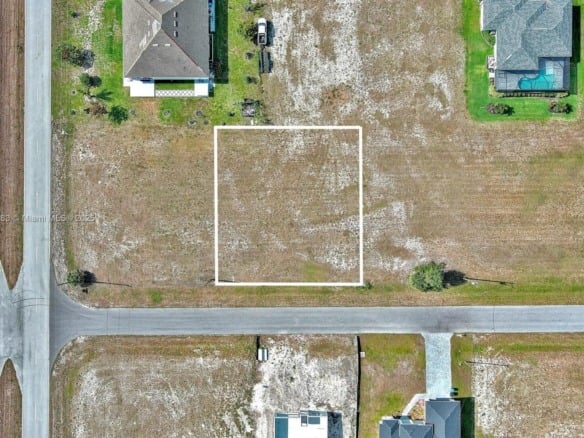 4008 NW 38th Ln, Cape Coral FL 33993 — #A11791183