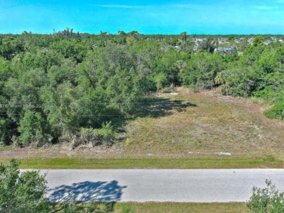 11117 1st Ave, Punta Gorda FL 33955 — #A11791191