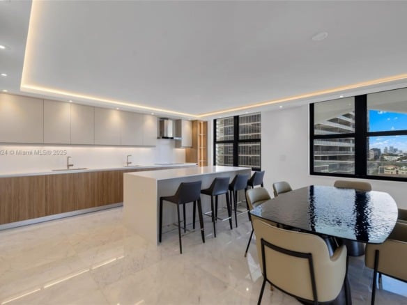 9801 Collins Ave # 17R, Bal Harbour FL 33154 — #A11791324