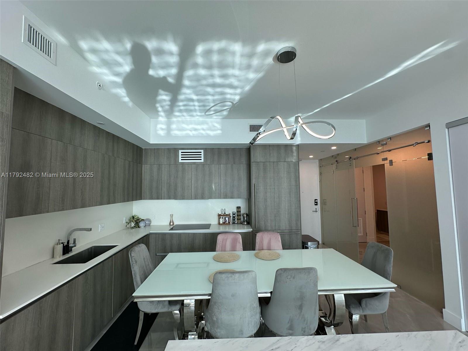 1ad5be0d-5185 17550 Collins Ave # 902, Sunny Isles Beach FL 33160 — #A11792482